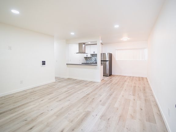2nd image of 4168 32nd St APT 7
