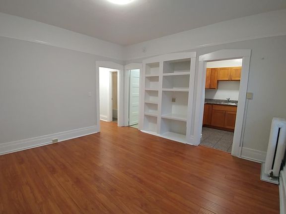 2nd image of 575 Ofarrell St APT 402