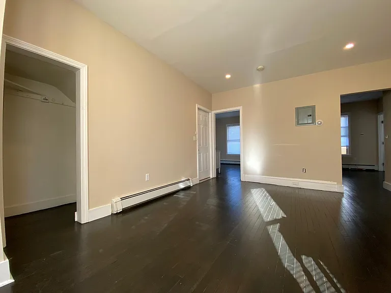 147 South St #1 — Photo 14