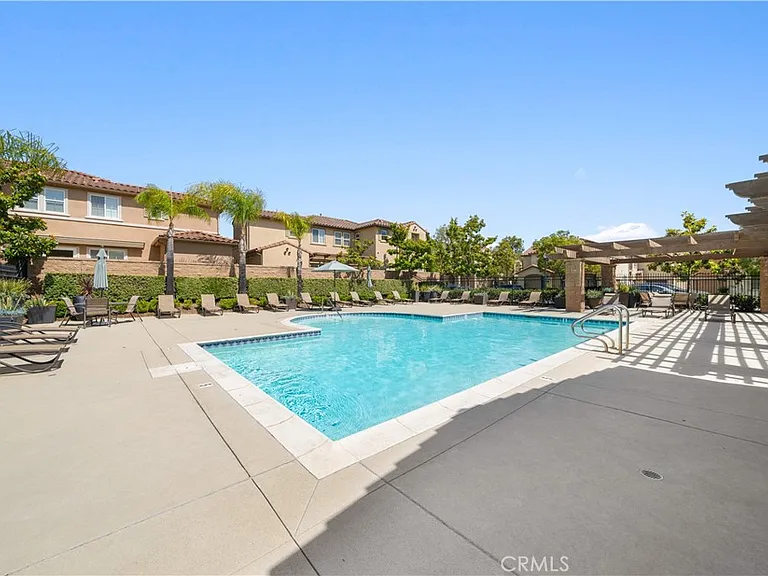 352 Golden Bear Ln — Photo 36