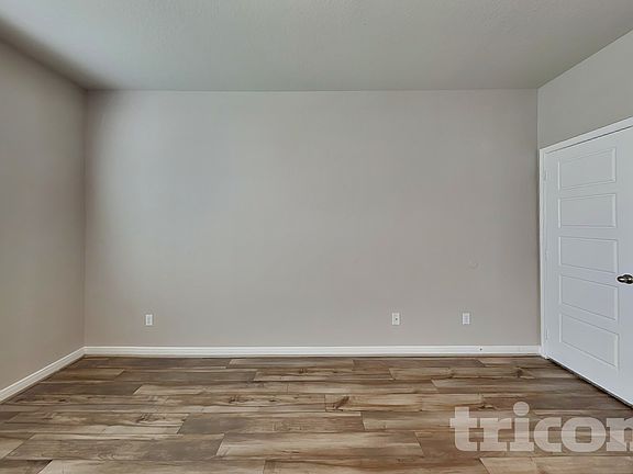 3rd image of 5802 Nyla Way