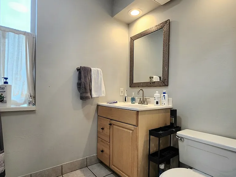 1539 N Wells St #4 — Photo 4