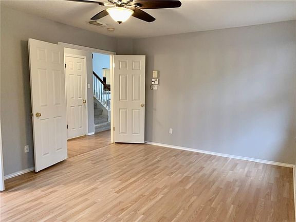 5th image of 13400 Bolivia Dr