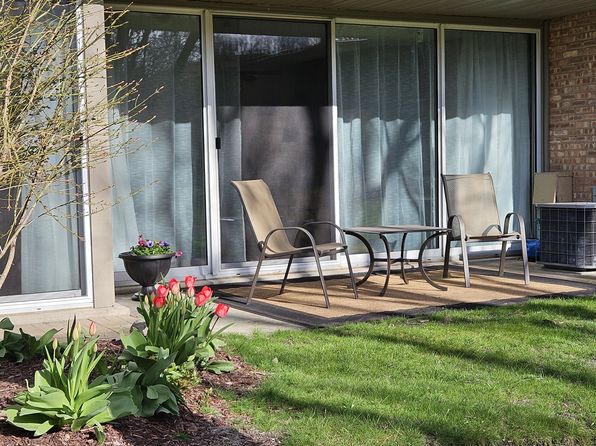 6020 E Lake Dr APT 1A