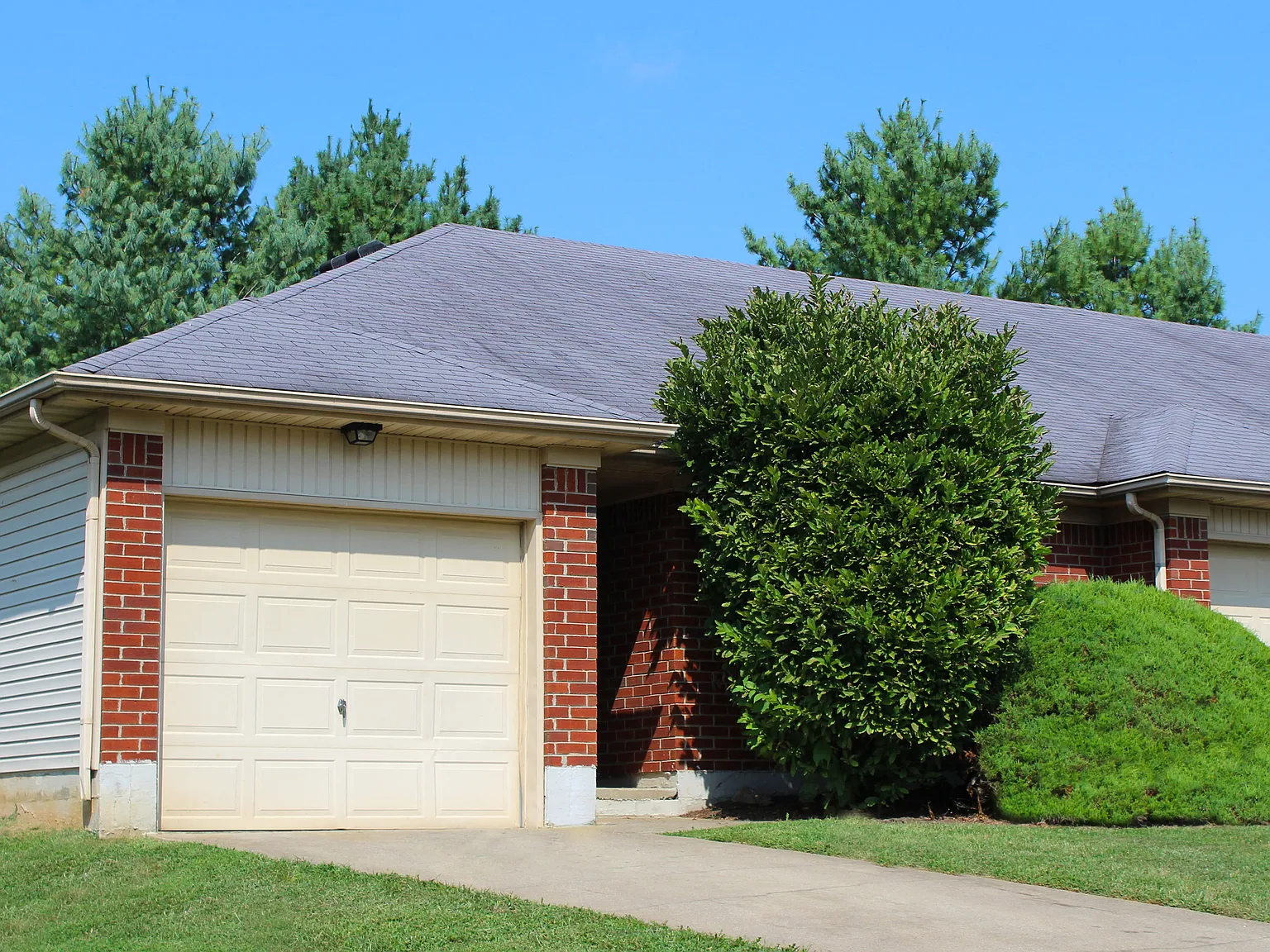Aberdine Place — Photo 4