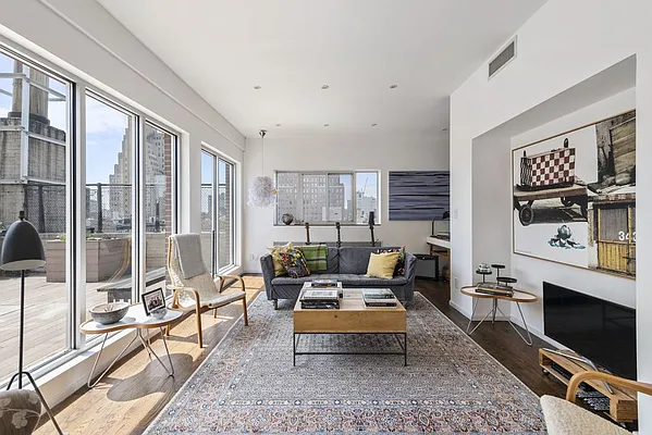 Rented by Compass | media 4