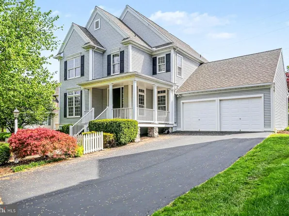 7 Thicket Ln, Lancaster, PA 17602