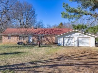 20335 Chicken Dr, Decatur, AR 72722