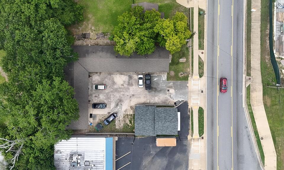 1st image of 925 Fort Benning Rd