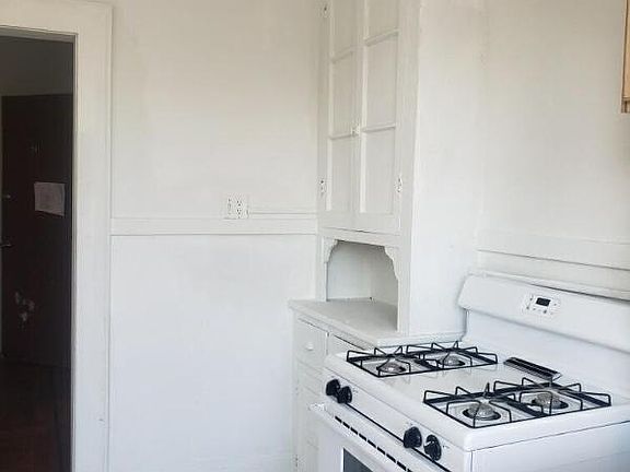 4th image of 265 Stuyvesant Ave APT 303