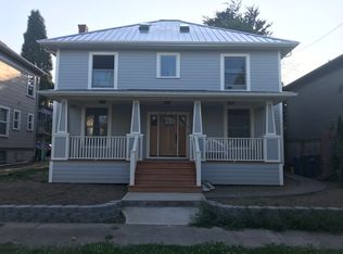 3323 SE 11th Ave, Portland, OR 97202