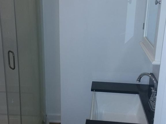 new 1st floor bathroom