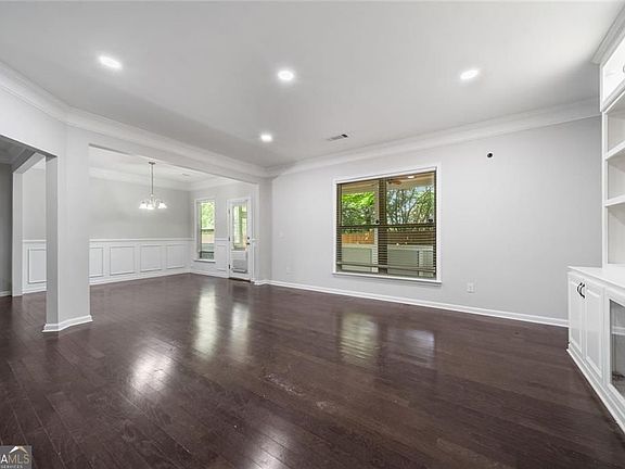 3rd image of 1448 Brushed Ln