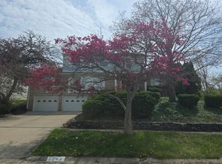 1242 San Juan Dr, Flint, MI 48504