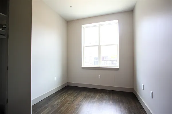 Rented by Home Solutions Real Estate Group | media 49