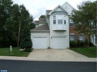 1 Windingbrook Rd, Bordentown, NJ 08505