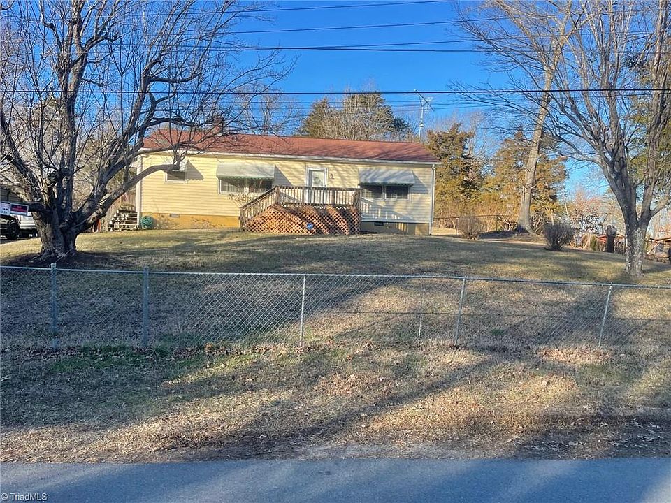 2nd image of 114 Vance Ct