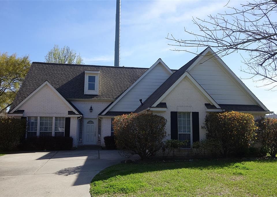 1st image of 10755 Norchester Village Dr