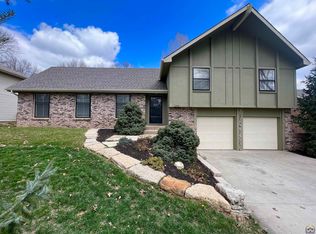 3000 Rimrock Dr, Lawrence, KS 66047