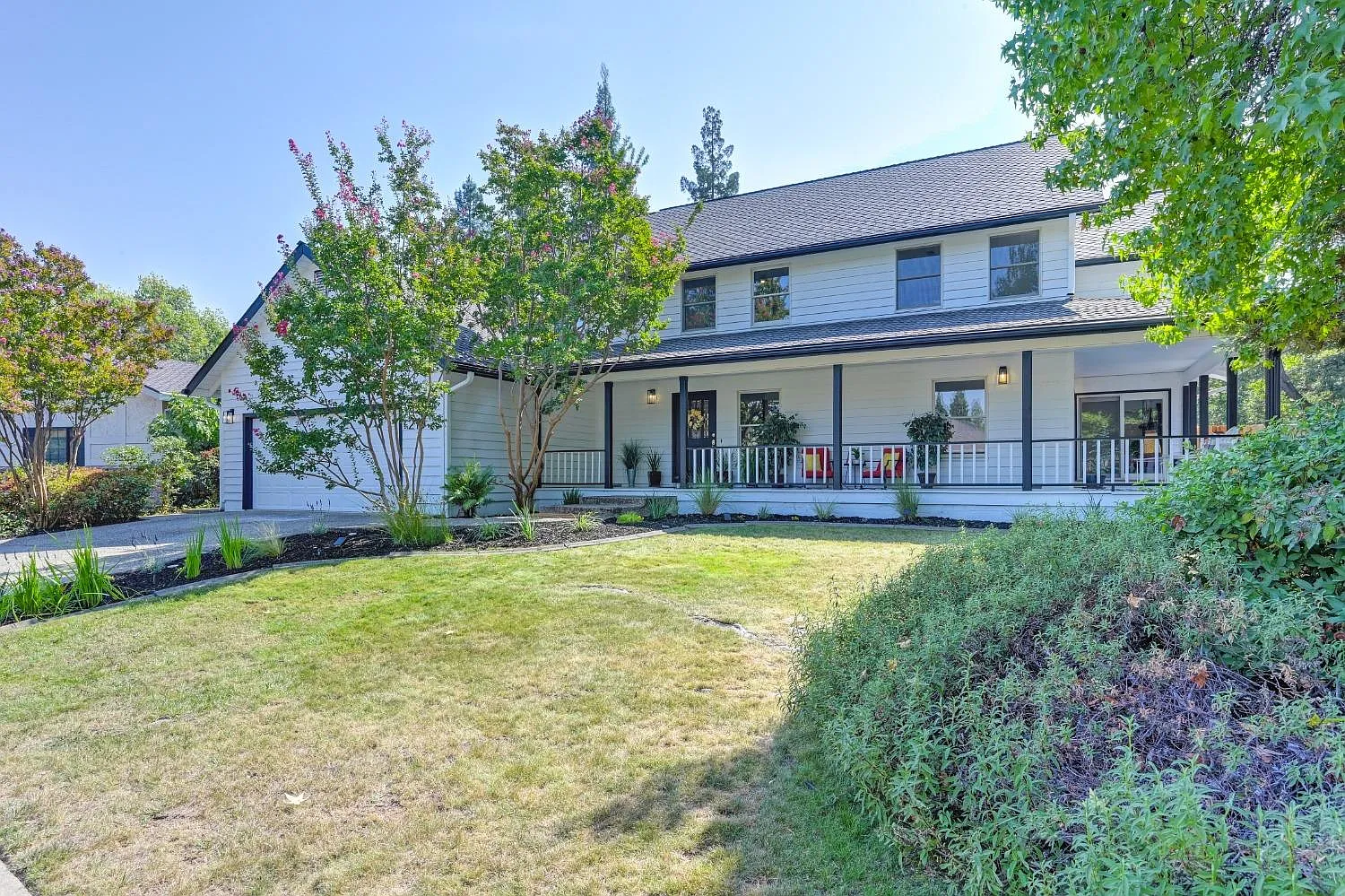 210 Firestone Dr photo 1