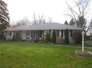 24056 W Young Rd, Millbury, OH 43447