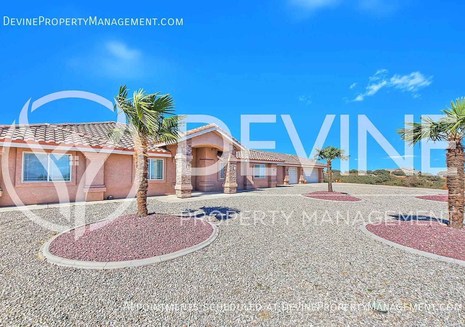 Oak Hills Spacious 4-Bedroom Single-Story Home on 2.26 Acres — Photo 4