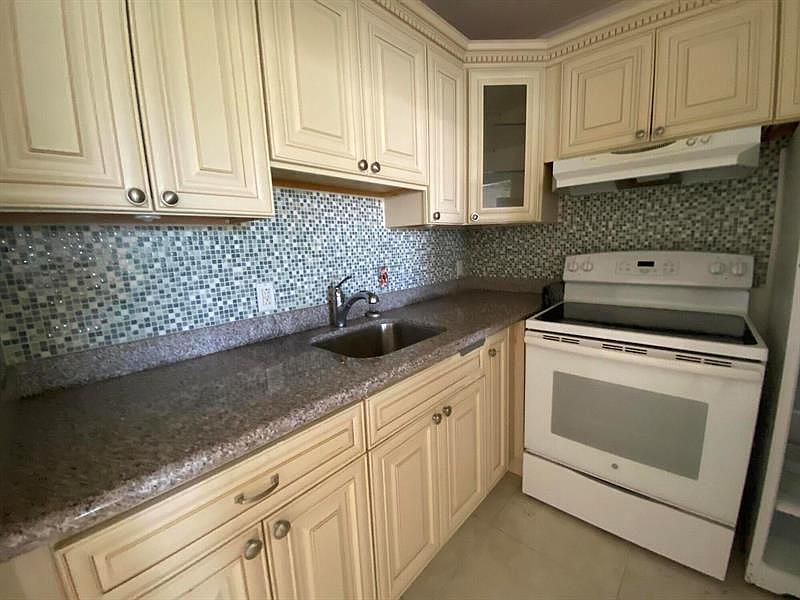 1st image of 97 Northampton E