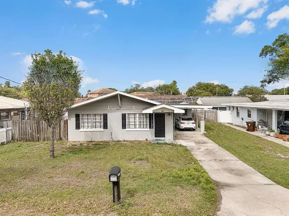 885 N 9th St, Eagle Lake, FL 33839