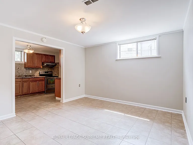 5 Paramount Ct #BASEMENT — Photo 8