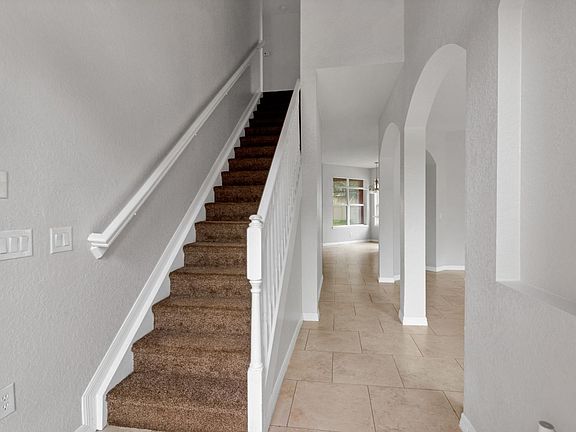 3rd image of 2945 Bonita Cir