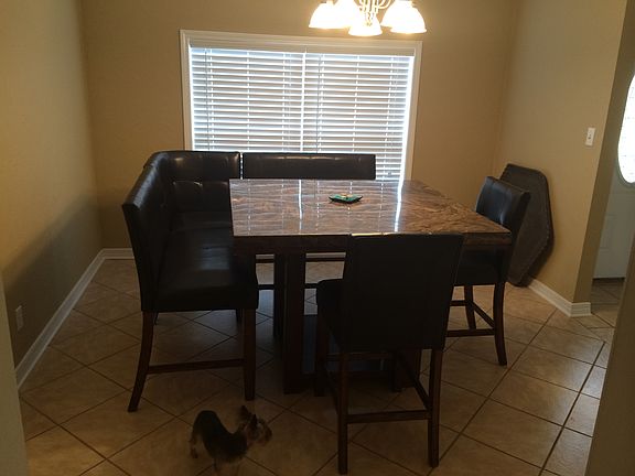 3rd image of 425 Mose Dr