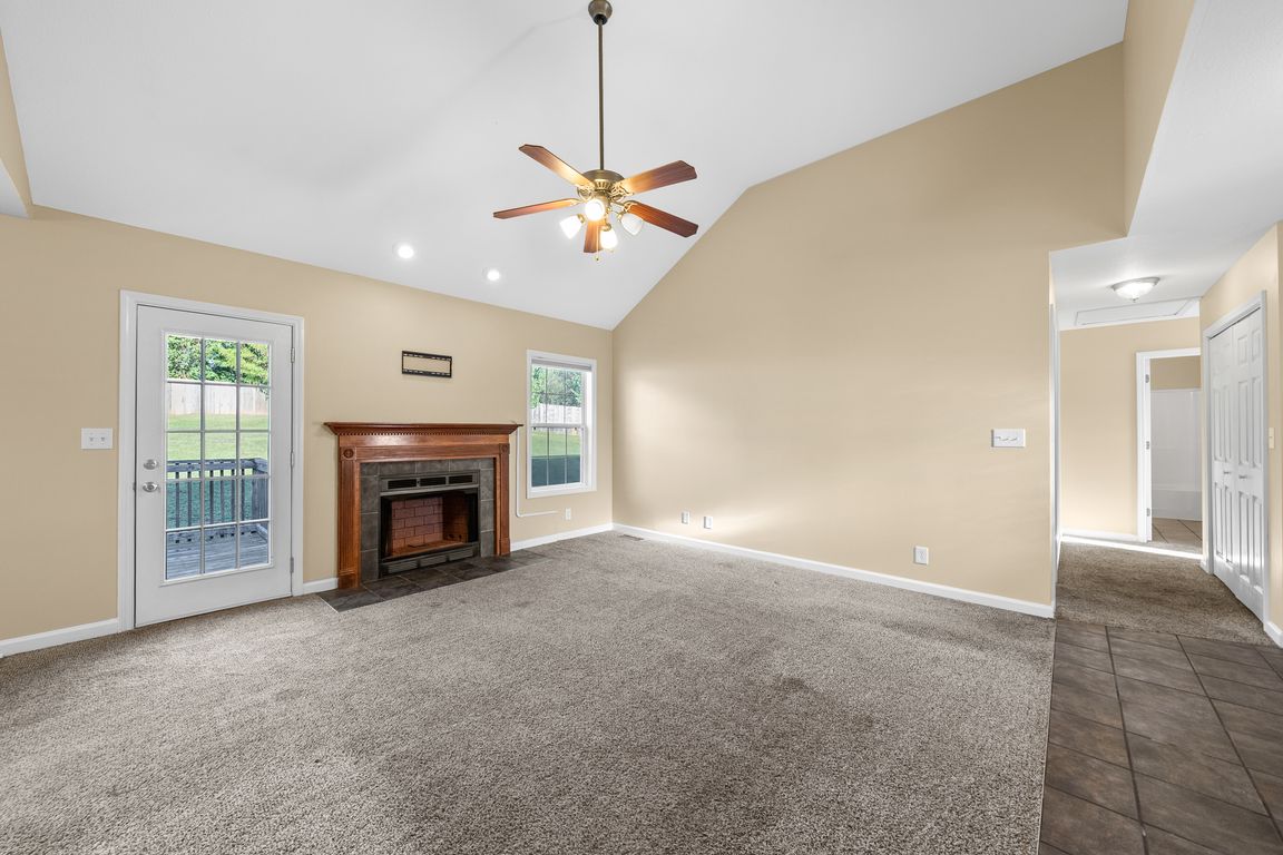 next background image