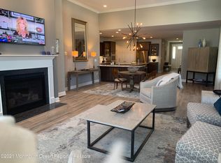 11 Foulks Ter #2001, Lincroft, NJ 07738