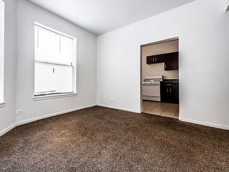 5051 S Forrestville — Photo 77
