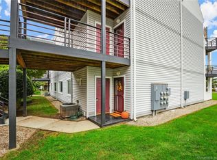 1211 Windward Rd, Milford, CT 06461