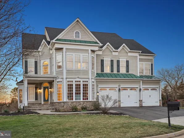 21835 Engleside Pl, Ashburn, VA 20148
