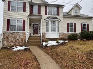 20 Winding Hill Dr, Hackettstown, NJ 07840