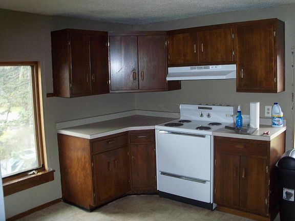 5th image of 602 S Tomahawk Ave #S