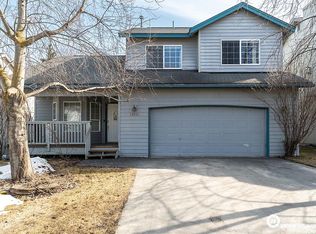 12031 Rolling Meadow Cir, Anchorage, AK 99516