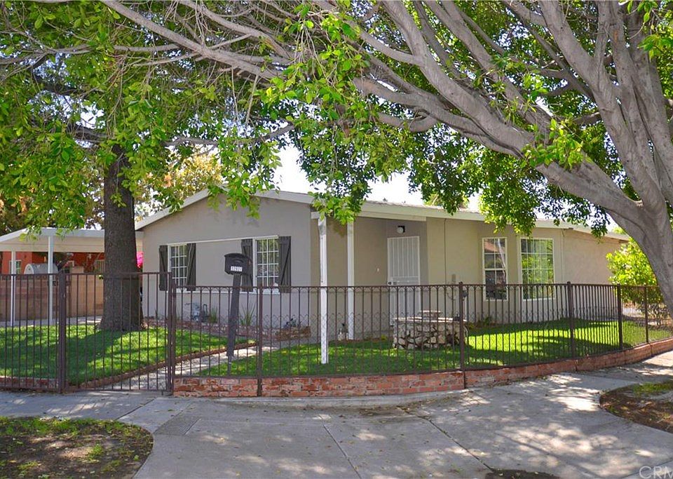 1st image of 12927 De Haven Ave
