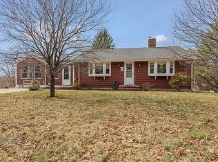 205 Black Plain Rd, North Smithfield, RI 02896