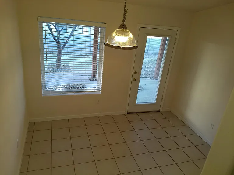10436 Calle Rosa NW — Photo 15
