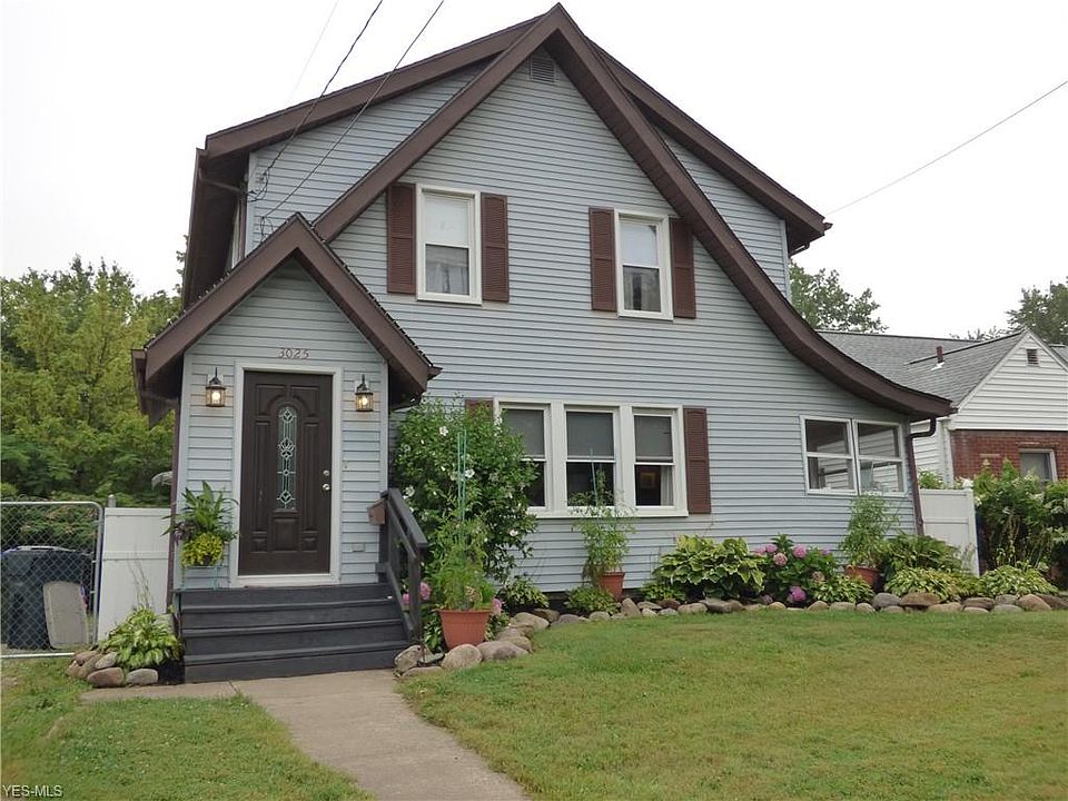 1st image of 3025 Hudson Dr