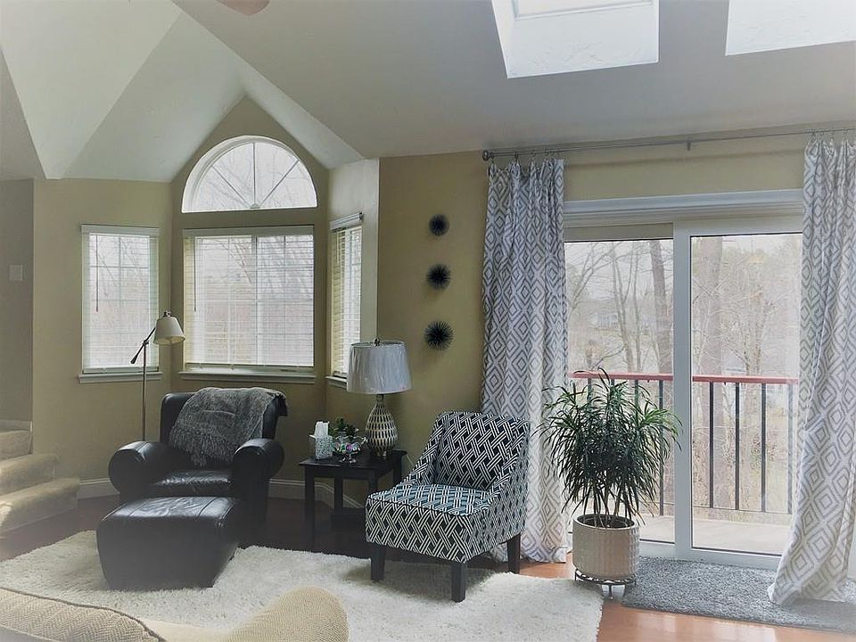 1st image of 116 Tall Oaks Dr Unit L