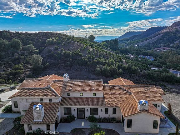 3rd image of 43754 De Luz Rd