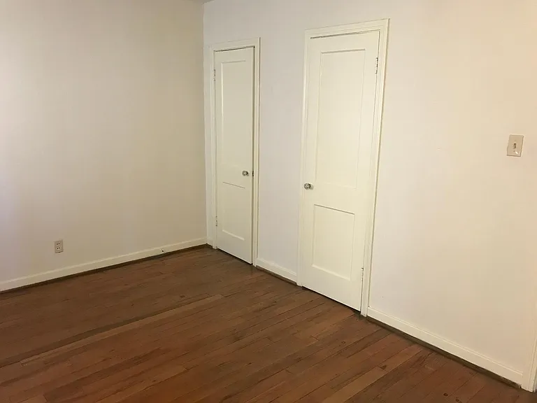 5507 San Jacinto St — Photo 3