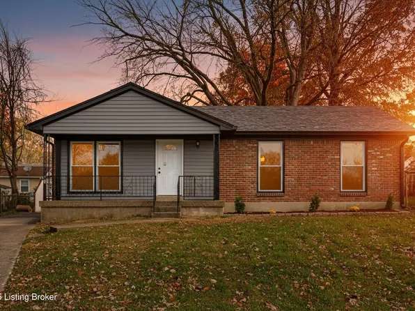 8001 Cloverport Ct, Louisville, KY 40228