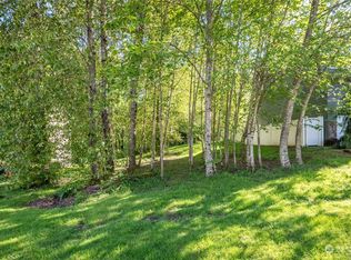 114 Surfview Dr, Kelso, WA 98626