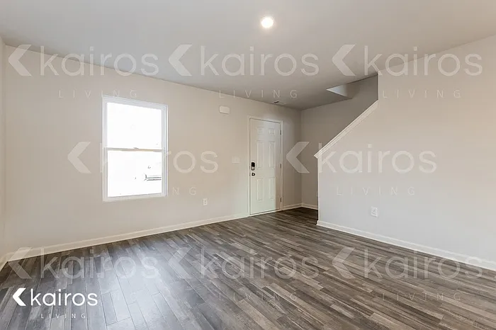 861 Vistamount Path — Photo 2