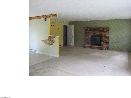 4th image of 569 Norway Dr